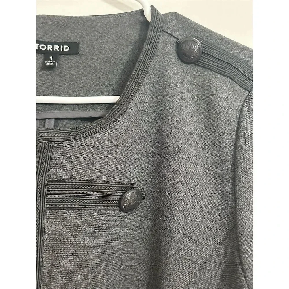 Torrid Womens Blazer 1X Gray Military Style Jacket Cropped Casual  Fall - Picture 7 of 10